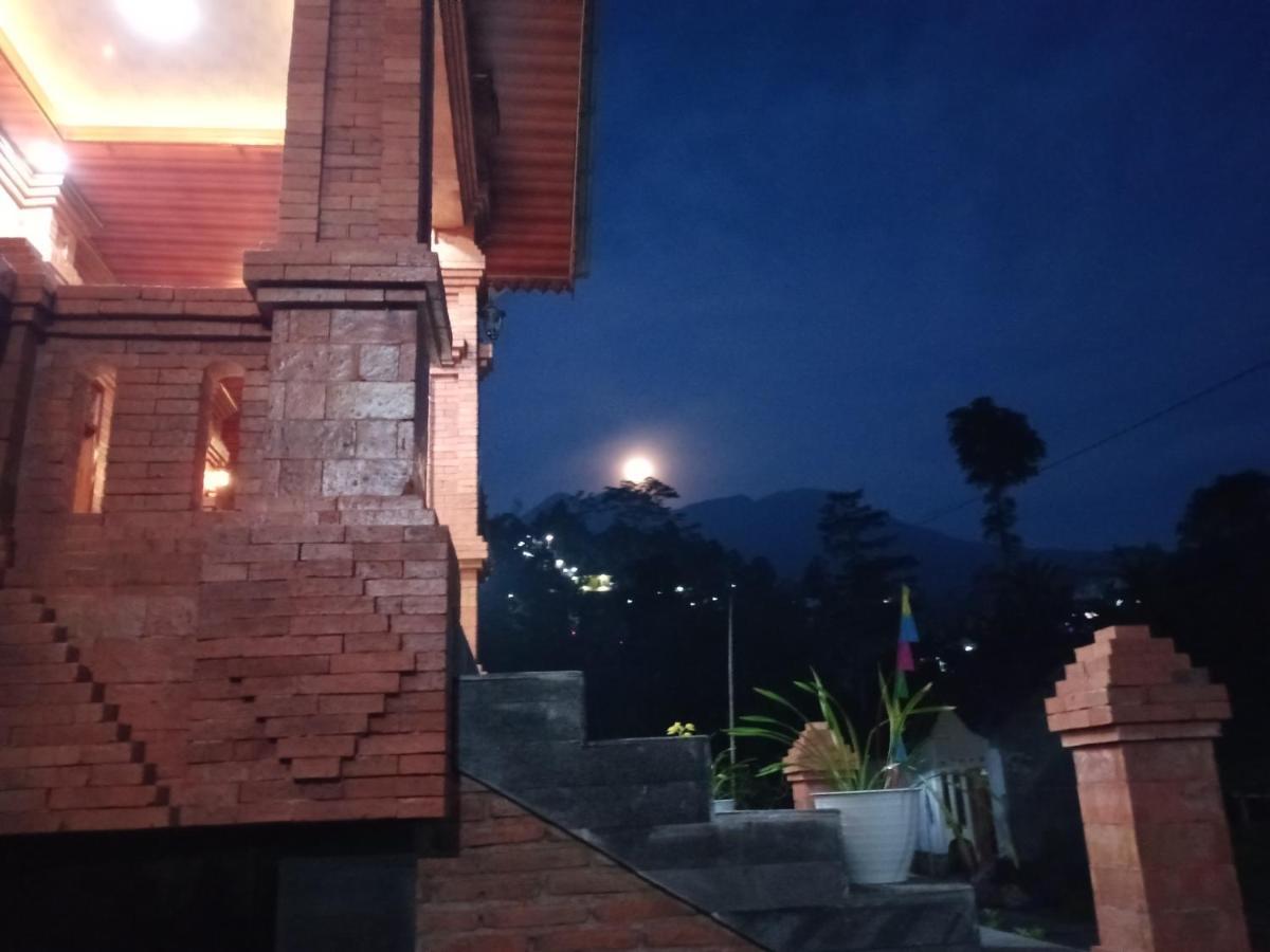 Villa Pringgitan Tawangmangu Dış mekan fotoğraf
